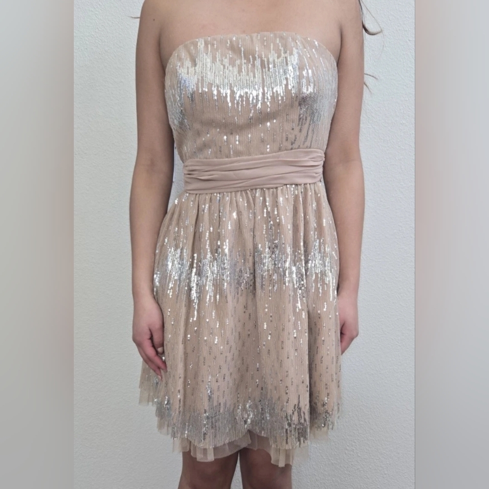 Doe & Rae Dress Medium - Picture 5 of 5